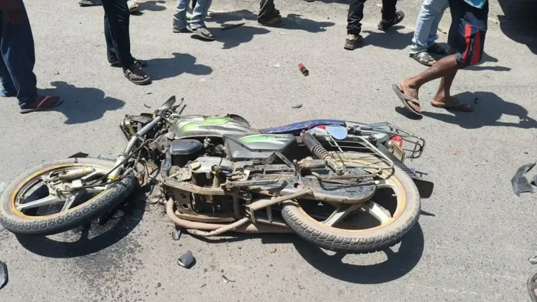 दुर्घटनाग्रस्त बाइक