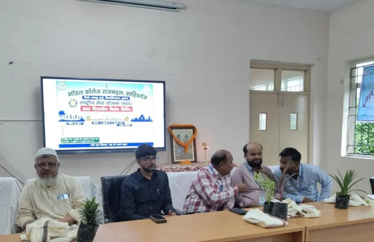 कार्यक्रम में मौजूद अतिथि
